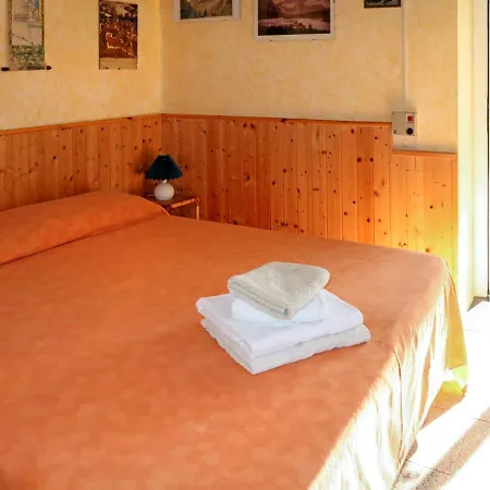 Casina - Vde211 By Interhome *