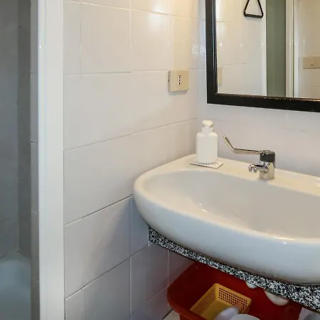 Casina - Vde211 By Interhome *